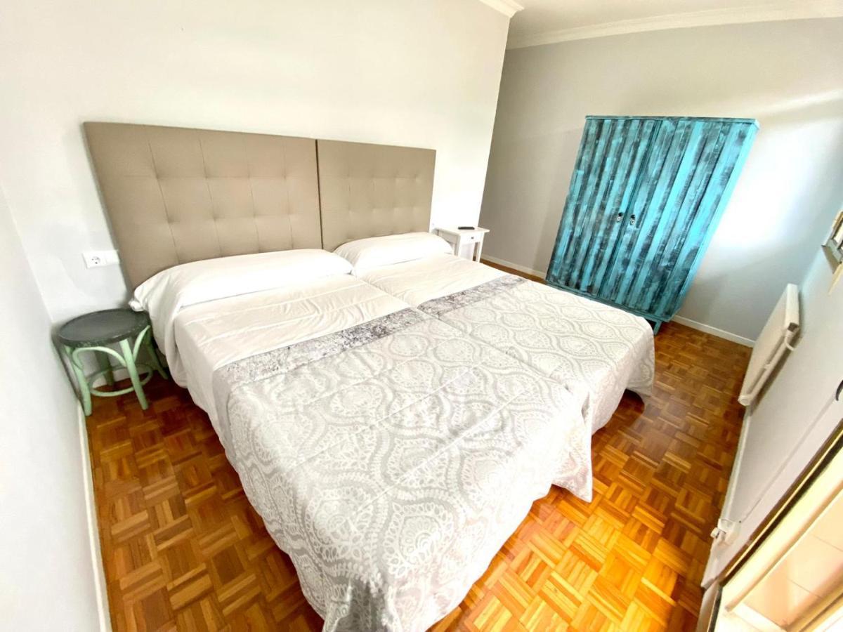 Garden Lodge Hostal Evencio Ribadavia Esterno foto